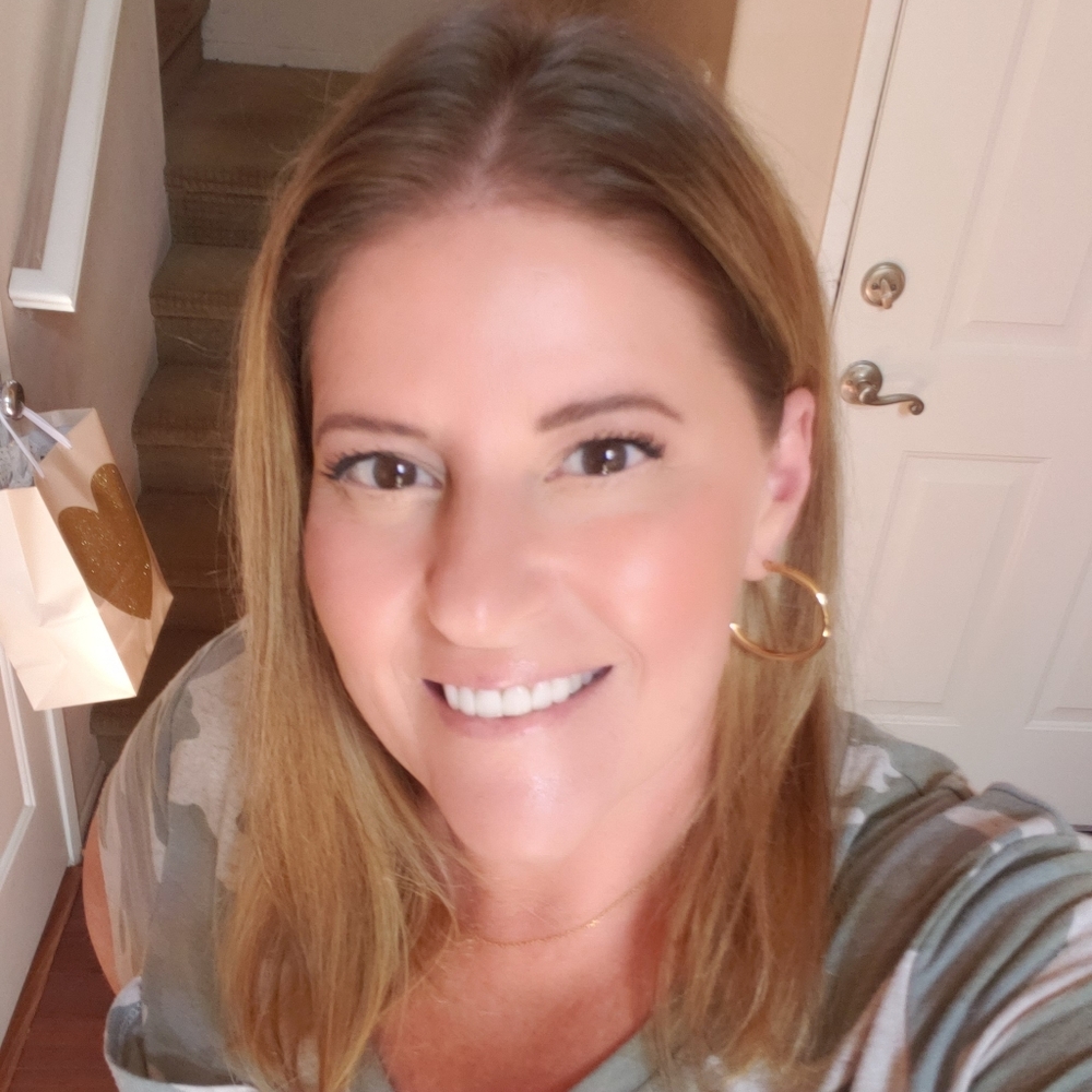 Meet your Posher, Laryn